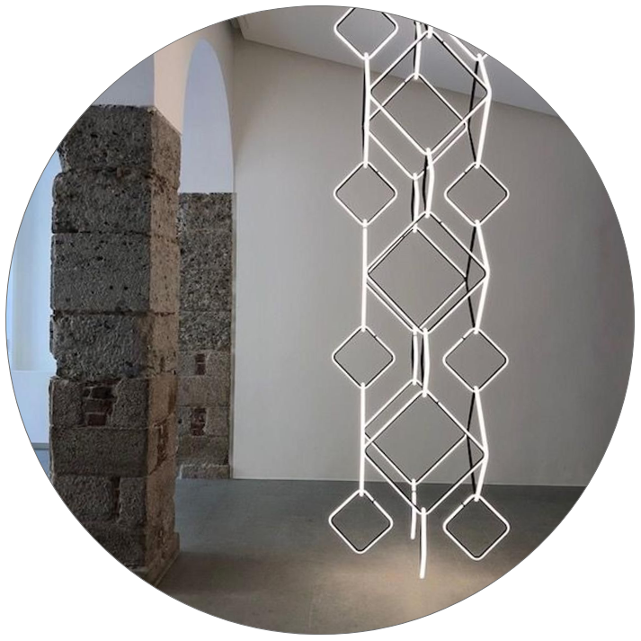 لوستر مدرن سقفی بلند مربع ای طرح زنجیر کد00142 - خرید بهترین کیفیت و قیمت در فروشگاه فروشگاه روشنایی دلوری