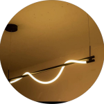 لوستر سقفی خطی مارپیچ سیلیکونی کد00181 - خرید بهترین کیفیت و قیمت در فروشگاه فروشگاه روشنایی دلوری